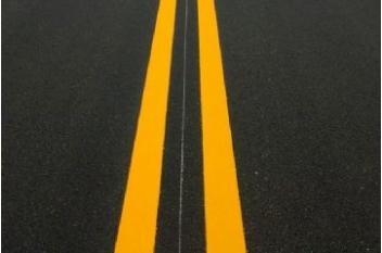 道路交通標線在性能上有什么樣嚴格的要求呢？